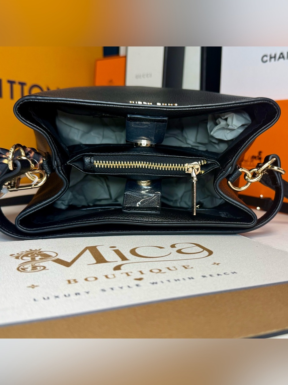 🆕ANNE KLEIN Black Pebbled Leather Shoulder Bag with Scarf Accent - Picture 11 of 16